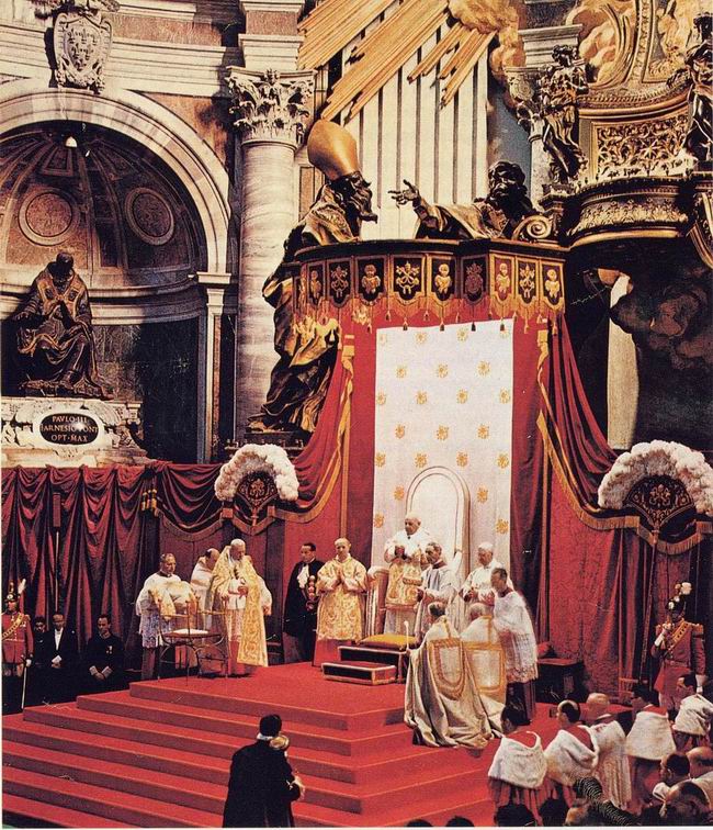 O Papa João XXIII no trono Pontifício