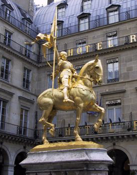 Sainte Joanne D'Arc - Place des Pyramides - Paris